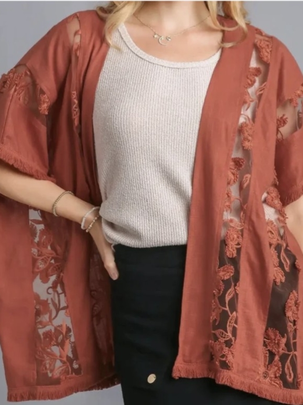 Canyon Clay Fall Is Coming Umgee Embroidered Kimono NWT